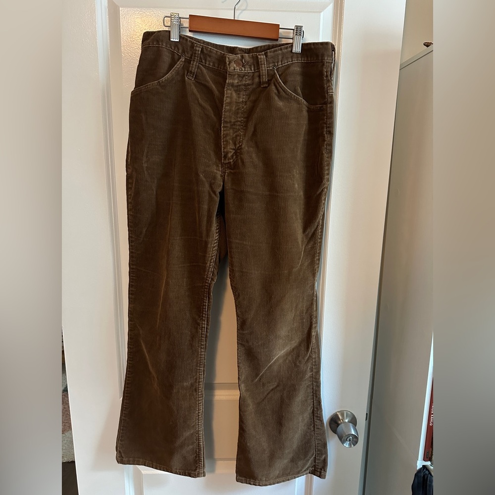 Cozy Vintage Wrangler Corduroy Pants